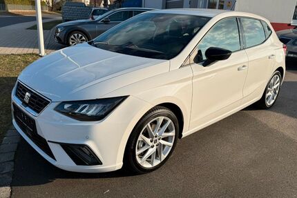 Seat Ibiza 31.700 km 18.900 &euro; Berg b. Neumarkt i.d.OPf 92348