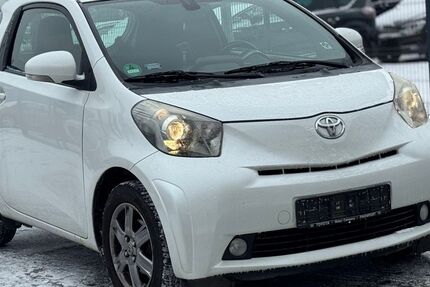 Toyota IQ 106.372 km 6.990 &euro; Wildau 15745
