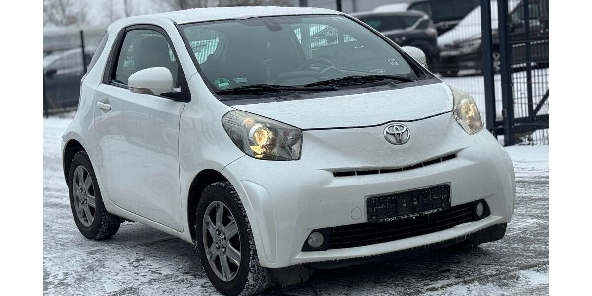 Toyota IQ 106.372 km 6.990 &euro; Wildau 15745