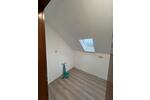 Dachgeschoßwohnung Dörentrup - 2.5 Zimmer, 68 m&sup2;, 400&euro; | Angebot:26391611