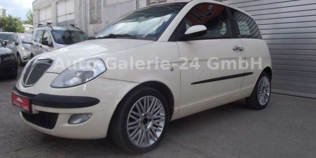 Lancia Ypsilon 132.200 km 2.799 &euro; Berlin 12277