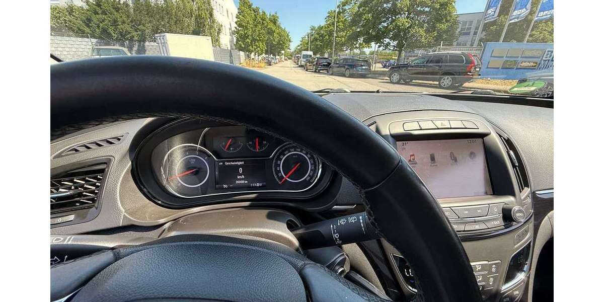 Opel Insignia 262.000 km 7.500 &euro; Raunheim 65479