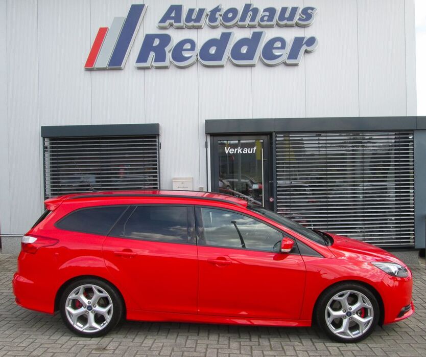 Ford Focus 131.000 km 11.750 € Bad Iburg 49186