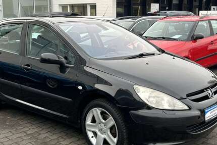 Peugeot 307 156.336 km 4.490 € Königswinter 53639