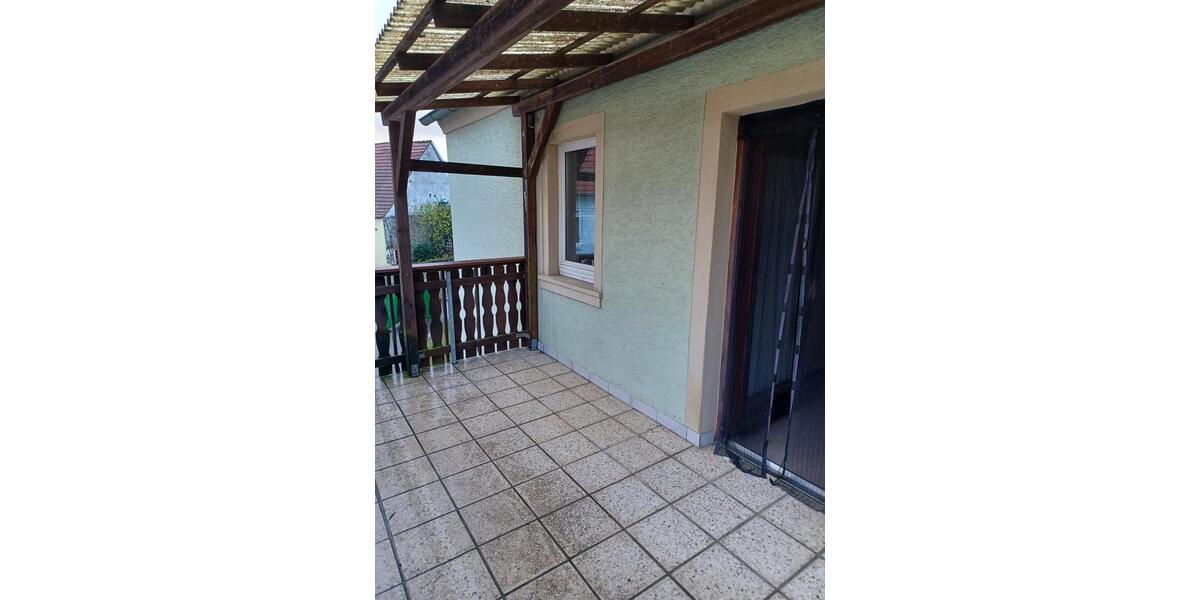 Einfamilienhaus Theres - 9 Zimmer, 175 m&sup2;, 179.000&euro; | Angebot:27117776