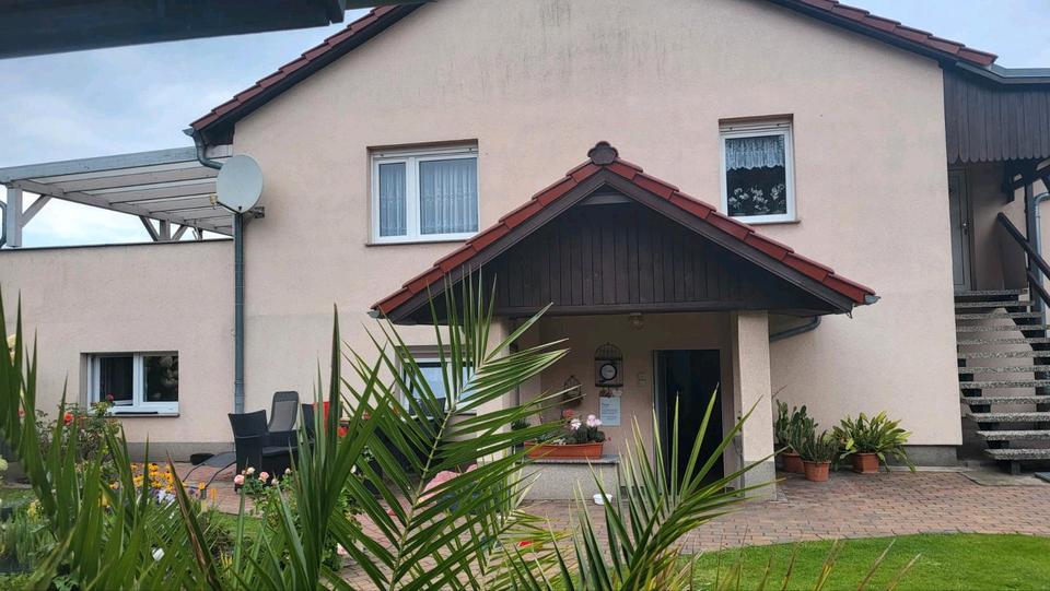 Einfamilienhaus mit Bungalow 4 zimmer