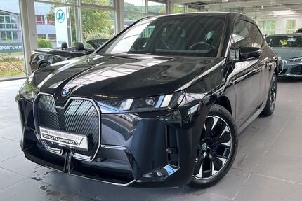BMW iX 20.358 km 66.890 &euro; Tübingen 72072