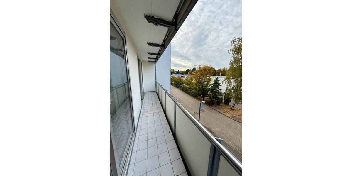 Helle 4-Zimmer 94 m² Eigentumswohnung, 2 Balkone, Alsdorf-Zentrum 4 zimmer