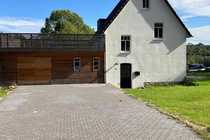 Vermietung Einfamilienhaus mit Garten
