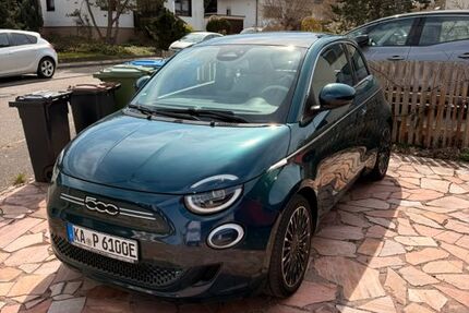 Fiat 500e 15.700 km 25.999 &euro; Pfinztal 76327