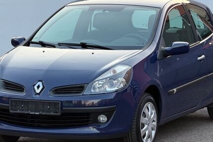 Renault Clio 75.000 km 2.499 &euro; Völklingen 66333