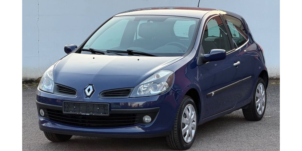 Renault Clio 75.000 km 2.499 &euro; Völklingen 66333