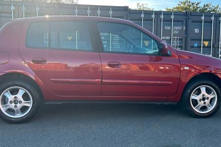 Renault Clio 98.285 km 3.950 &euro; Vechta 49377