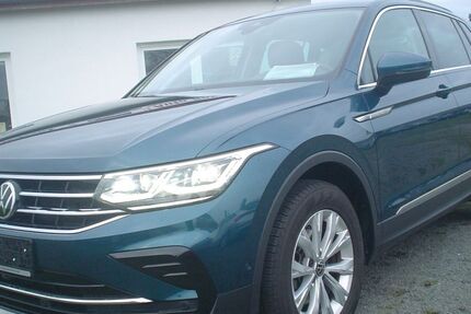 VW Tiguan 30.000 km 29.550 € Brüsewitz 19071