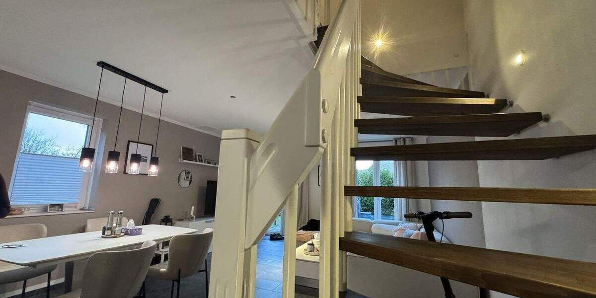 Reihenendhaus Norderstedt Friedrichsgabe - 4 Zimmer, 137 m&sup2;, 598.000&euro; | Angebot:25095630