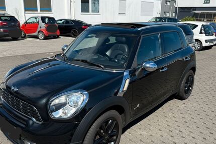 Mini Countryman S (Cooper) 141.000 km 9.500 &euro; Bad Homburg 61350