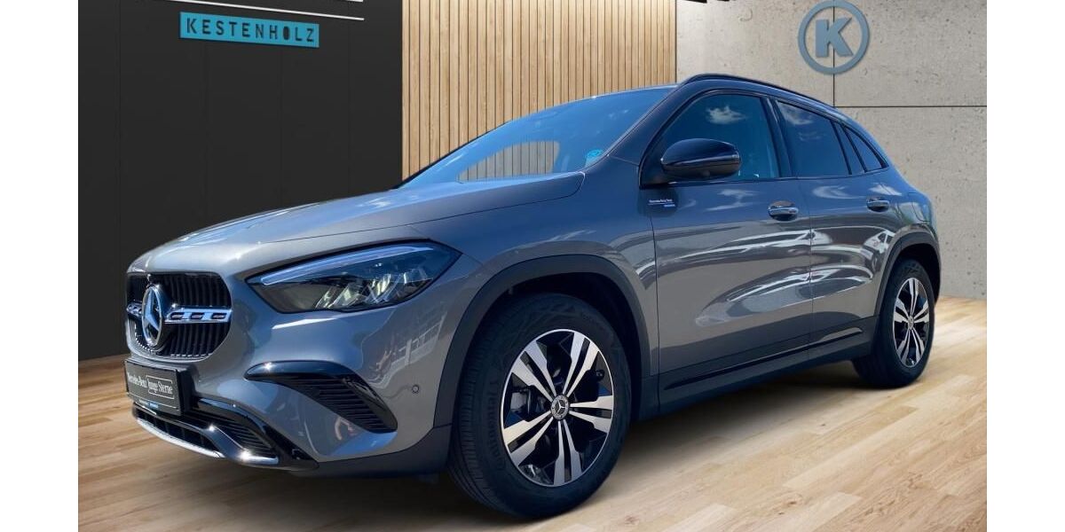 Mercedes-Benz GLA 180 9.905 km 40.880 € Enkirch 56850