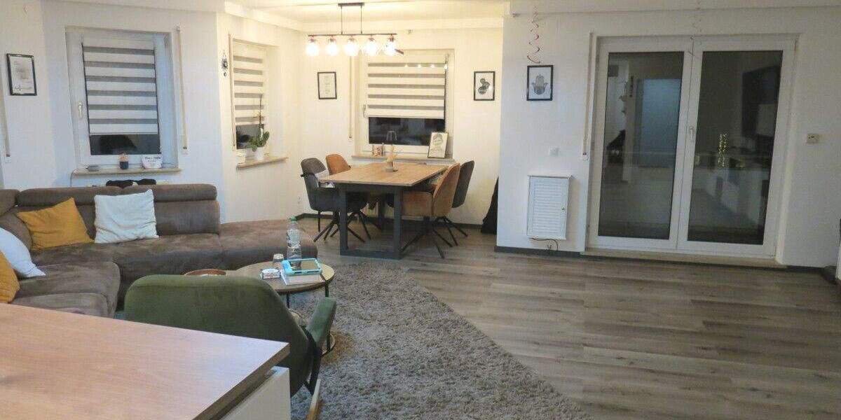 Etagenwohnung Lauda-Königshofen Lauda - 5 Zimmer, 130 m&sup2;, 368.000&euro; | Angebot:25670319
