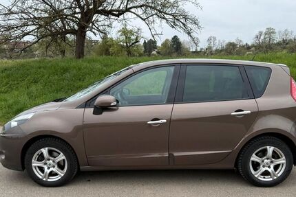 Renault Scenic 105.000 km 3.600 &euro; Rottenburg 72108