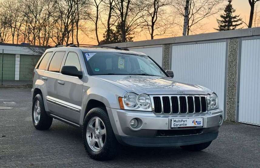 Grand Cherokee