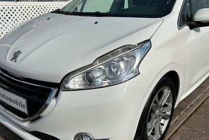 Peugeot 208 110.000 km 5.900 &euro; Orlishausen 99610