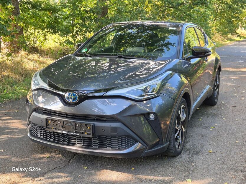 Toyota C-HR 57.605 km 21.000 € Hamburg 22115
