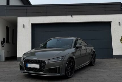 Audi TT 35.300 km 35.499 &euro; Gladenbach 35075