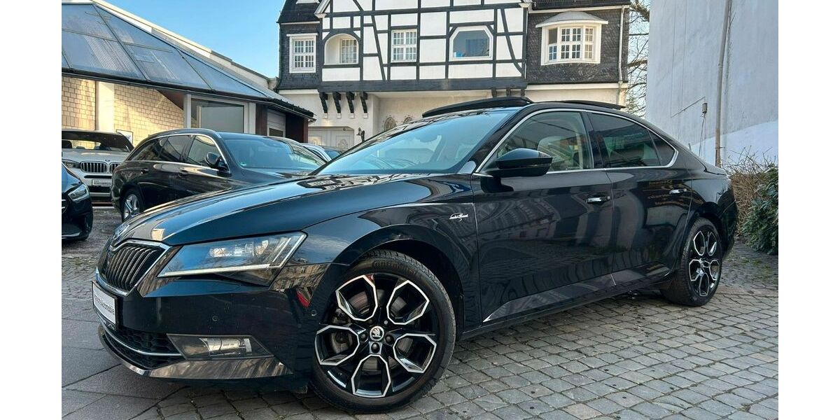 Skoda Superb 263.445 km 15.900 &euro; Wuppertal 42117