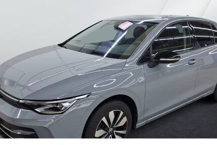 VW Golf 14.000 km 23.940 &euro; Bad Homburg 61348