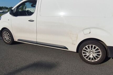 Opel Vivaro 200.000 km 8.999 &euro; Achim 28832