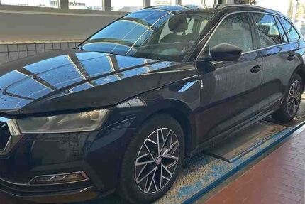 Skoda Octavia 105.648 km 21.990 &euro; Braunschweig Wenden 38110