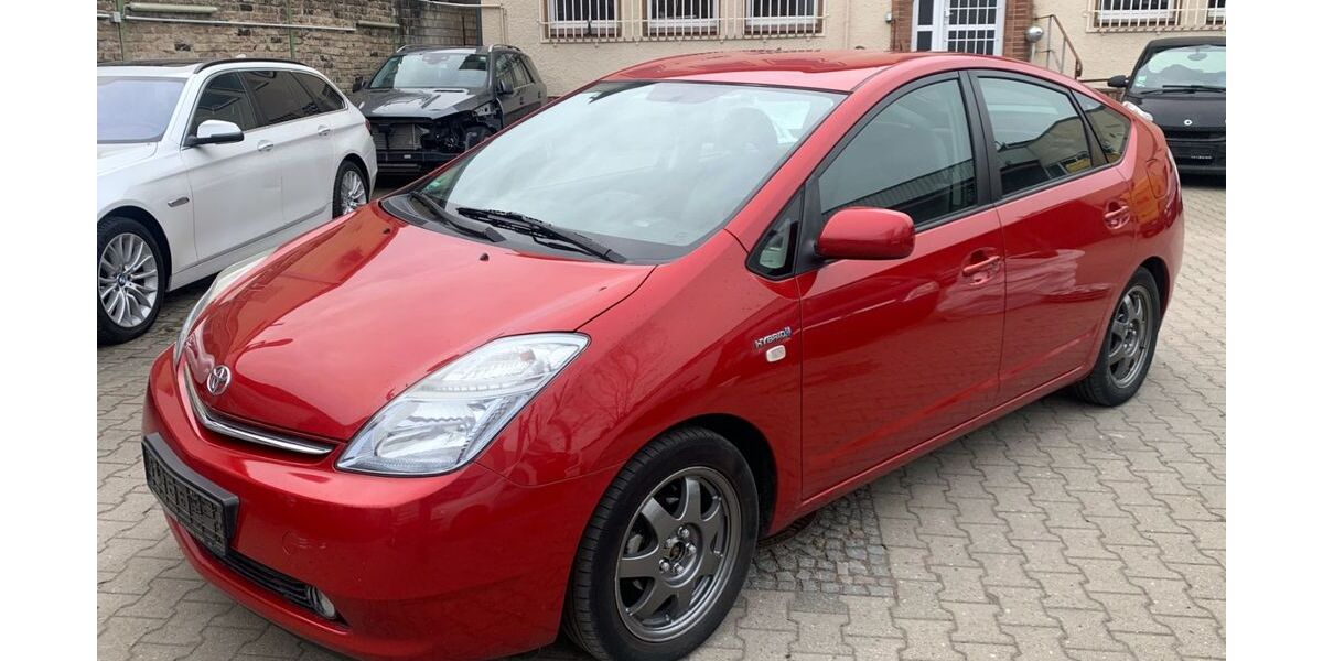 Toyota Prius 218.994 km 4.599 &euro; Berlin 13359