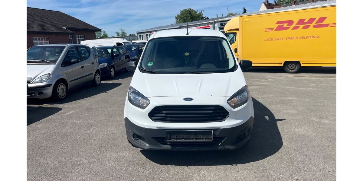 Ford Transit 228.540 km 2.790 &euro; Lübeck 23560