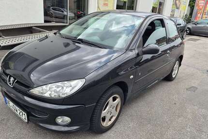 Peugeot 206 160.900 km 1.900 &euro; Neuss 41469