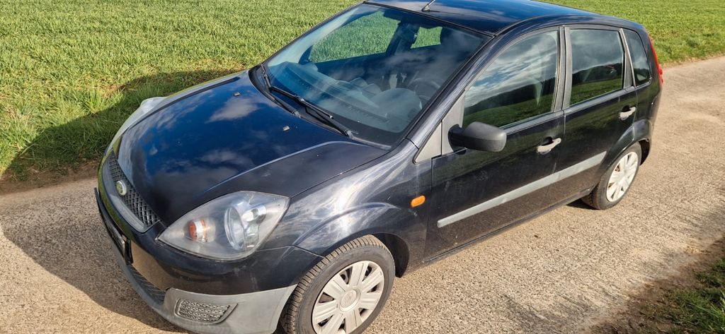 Ford Fiesta 163.112 km 1.090 &euro; Malsfeld 34323