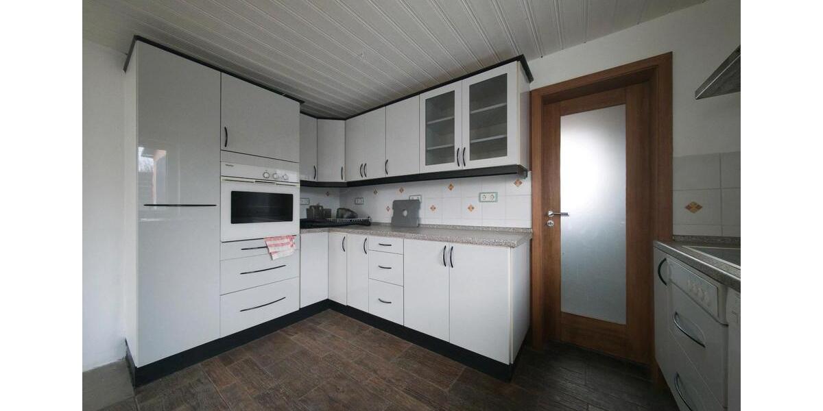 Einfamilienhaus Ernsgaden - 6 Zimmer, 157 m&sup2;, 1.500&euro; | Angebot:25442073