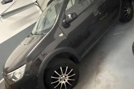Dacia Sandero 64.480 km 7.777 &euro; Saarbrücken 66130