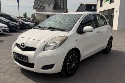 Toyota Yaris 69.209 km 3.200 &euro; Worms 67550