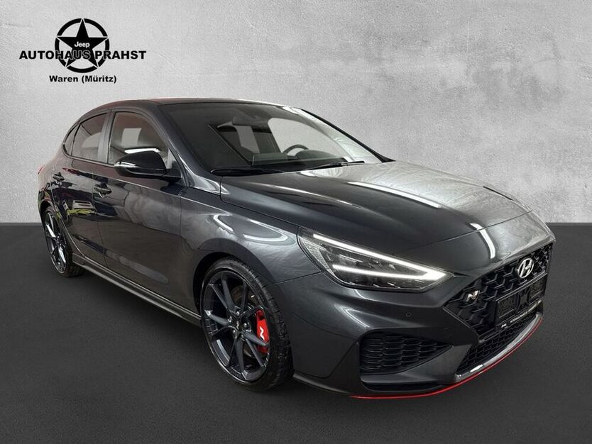 i30