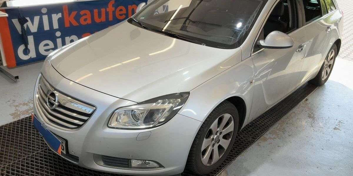 Opel Insignia 84.000 km 11.990 &euro; Aichstetten 88317