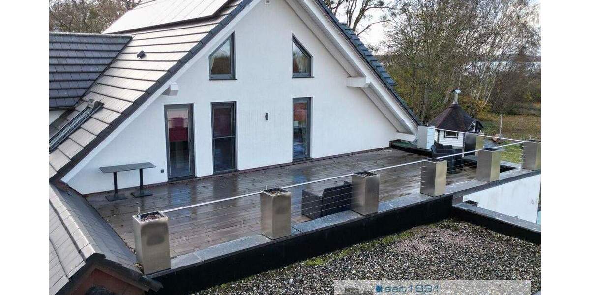 Einfamilienhaus Rechlin - 6 Zimmer, 330 m&sup2;, 1.350.000&euro; | Angebot:25665597