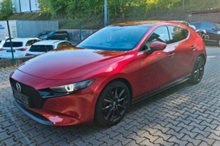 Mazda 3 92.000 km 16.900 &euro; Wiesbaden 65205