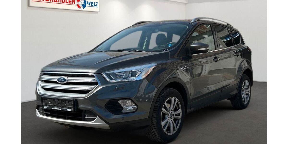 Ford Kuga 92.091 km 8.999 &euro; Berlin 12681