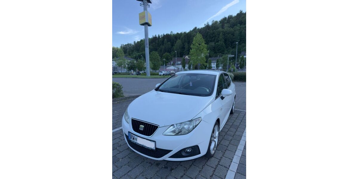 Seat Ibiza 176.000 km 3.800 &euro; Oberndorf am Neckar 78727