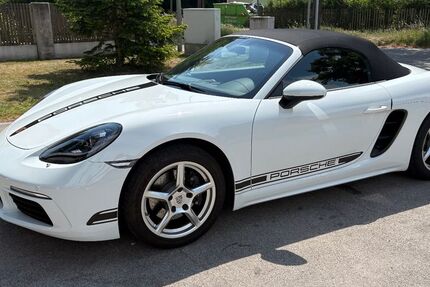 Porsche Boxster 19.889 km 57.950 &euro; München 81249