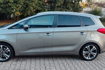 Kia Carens 252.200 km 6.800 € Landshut 84030