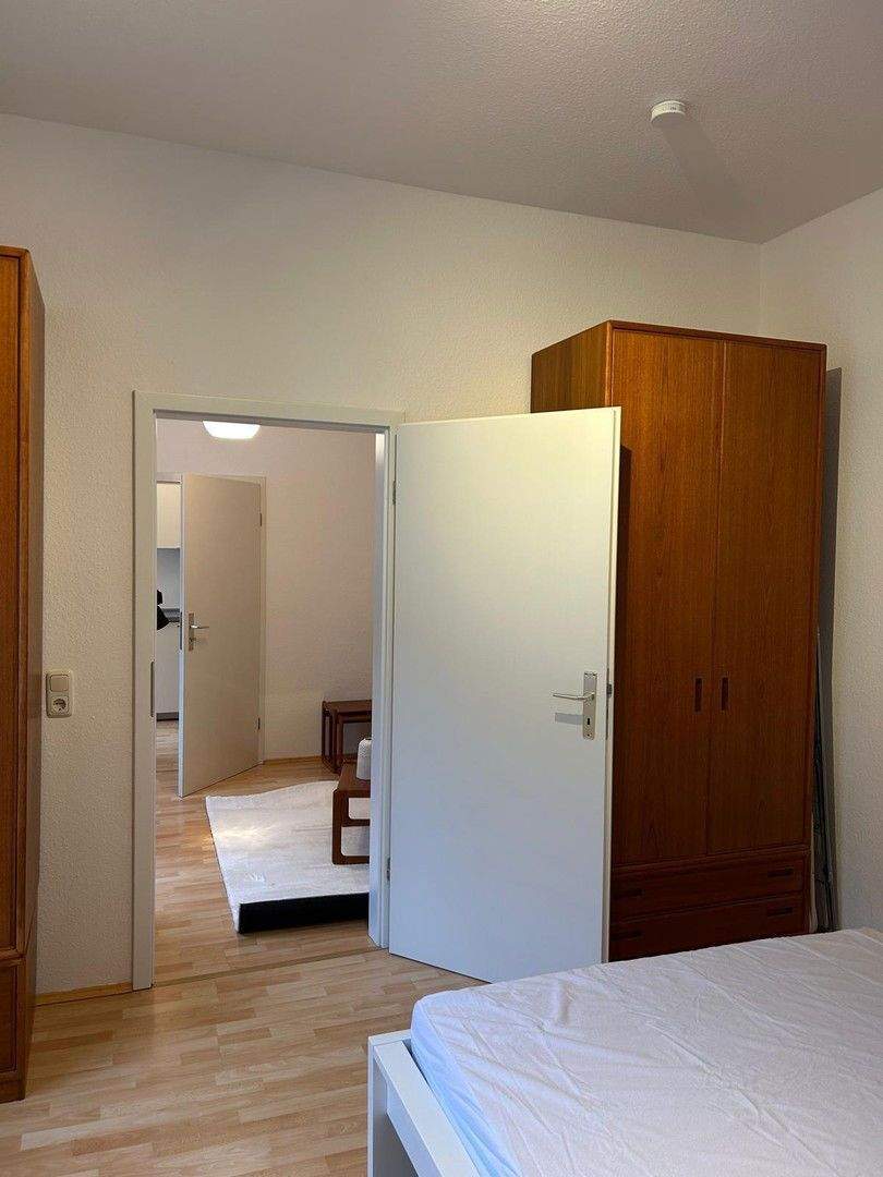 Möblierte 2-Zimmer-Wohnung (40?qm) in Krefeld - zentral & modern 2 zimmer