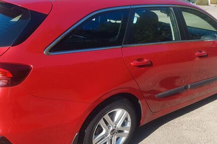 Kia ceed Sportswagon 41.000 km 15.250 &euro; Osnabrück 49090