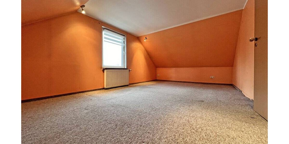 Einfamilienhaus Eberswalde - 5 Zimmer, 130 m&sup2;, 130.000&euro; | Angebot:26695075