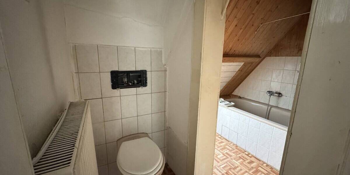 Gewerbeobjekt Eisenberg - 8 Zimmer, 164.500&euro; | Angebot:26203908